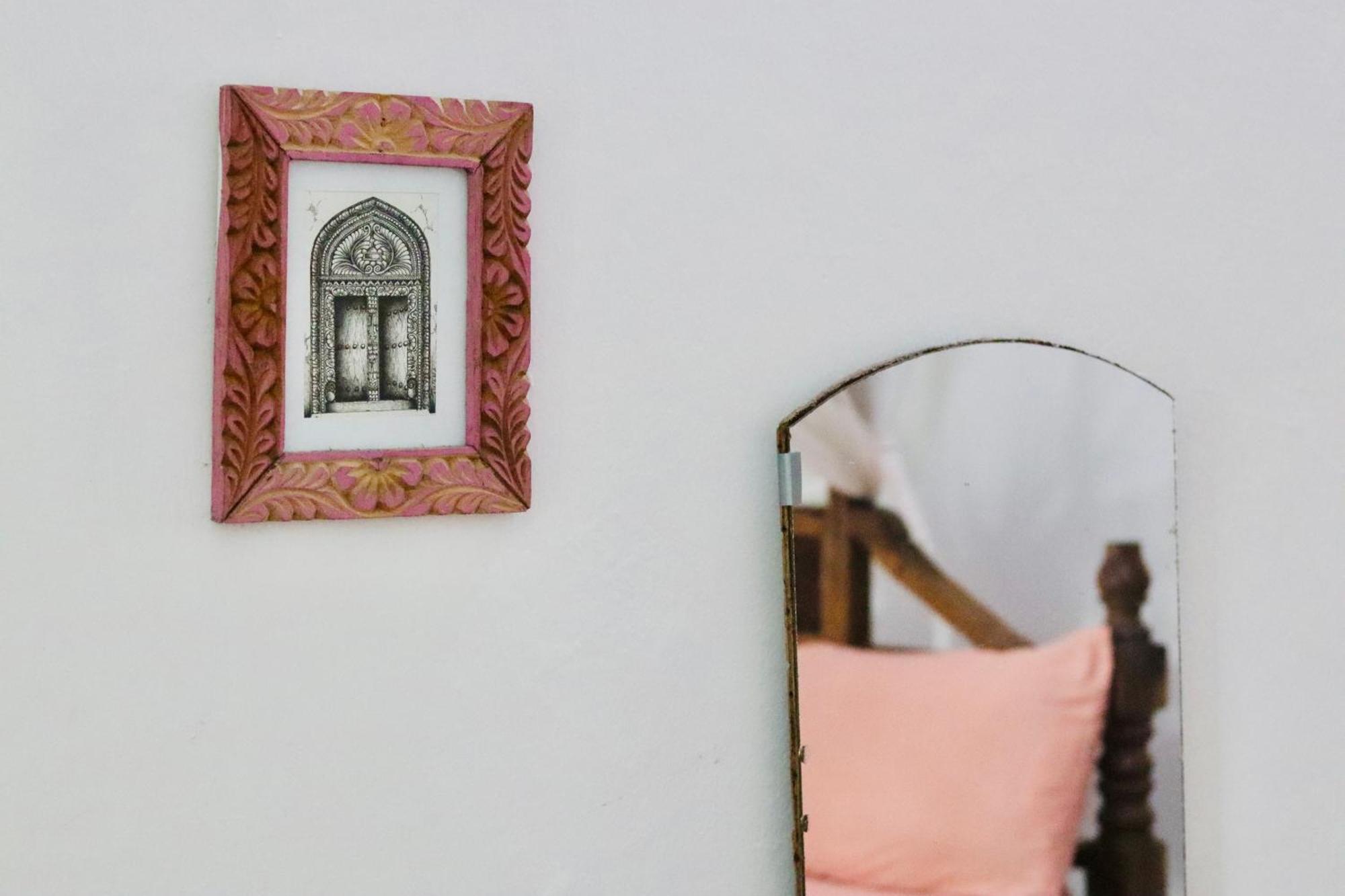 Balcony House Bed & Breakfast Zanzibar Room photo