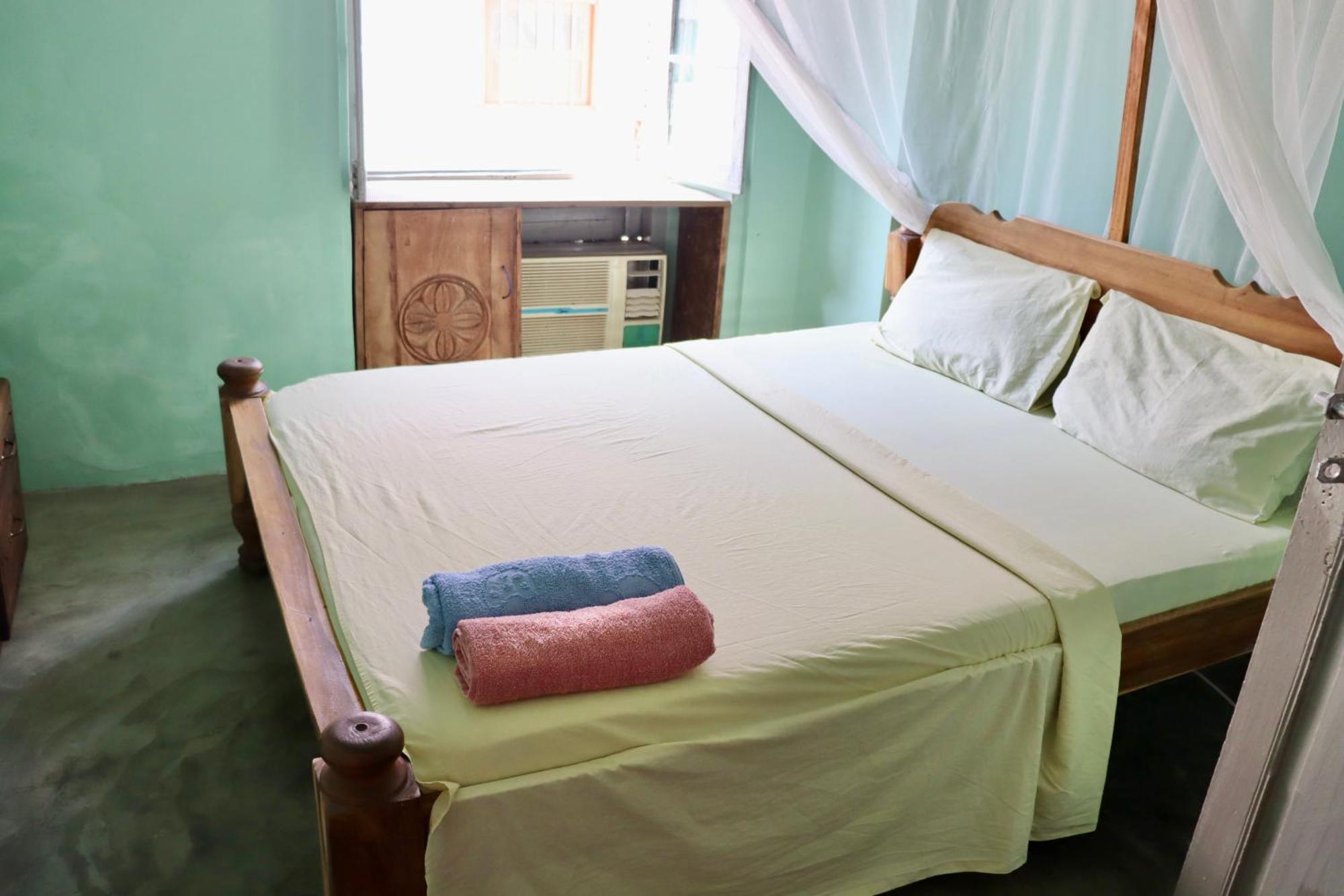 Balcony House Bed & Breakfast Zanzibar Room photo